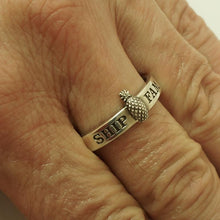 Load image into Gallery viewer, .925 Sterling Silver Ship Fam Ring